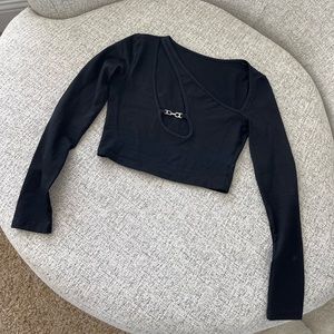 Black Cropped Long Sleeve